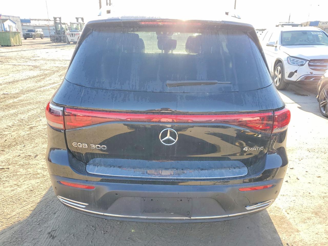 2023 Mercedes-Benz Eqb 300 4Matic - Фото 6