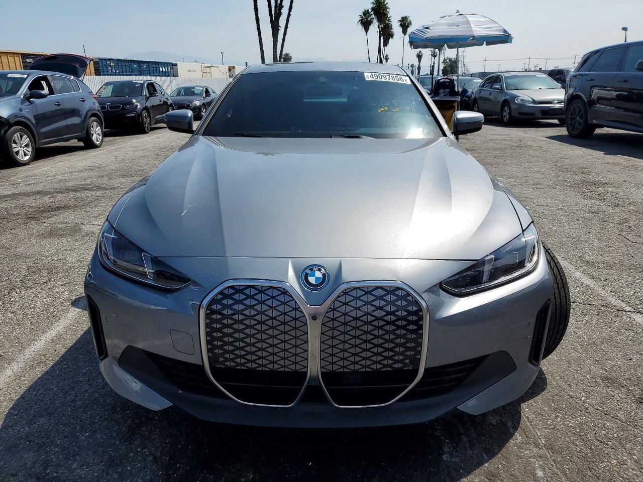 2025 BMW I4 Edrive 40 - Image 5