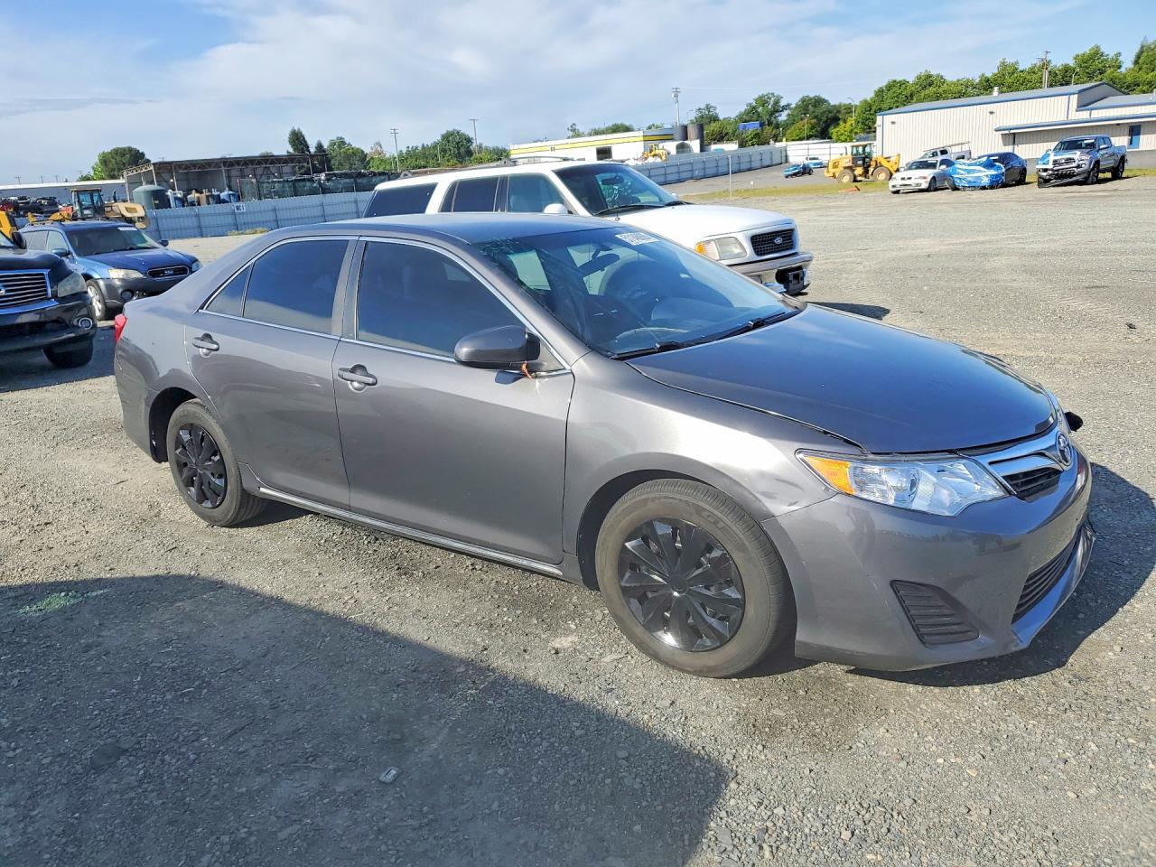 2012 Toyota Camry Hybrid Le - Фото 4