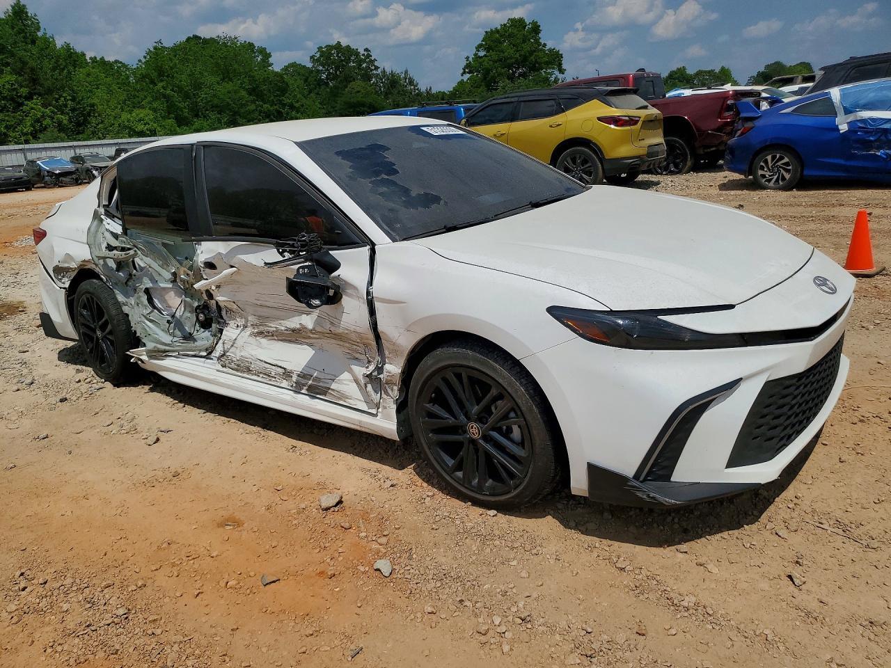 2025 Toyota Camry - Image 4