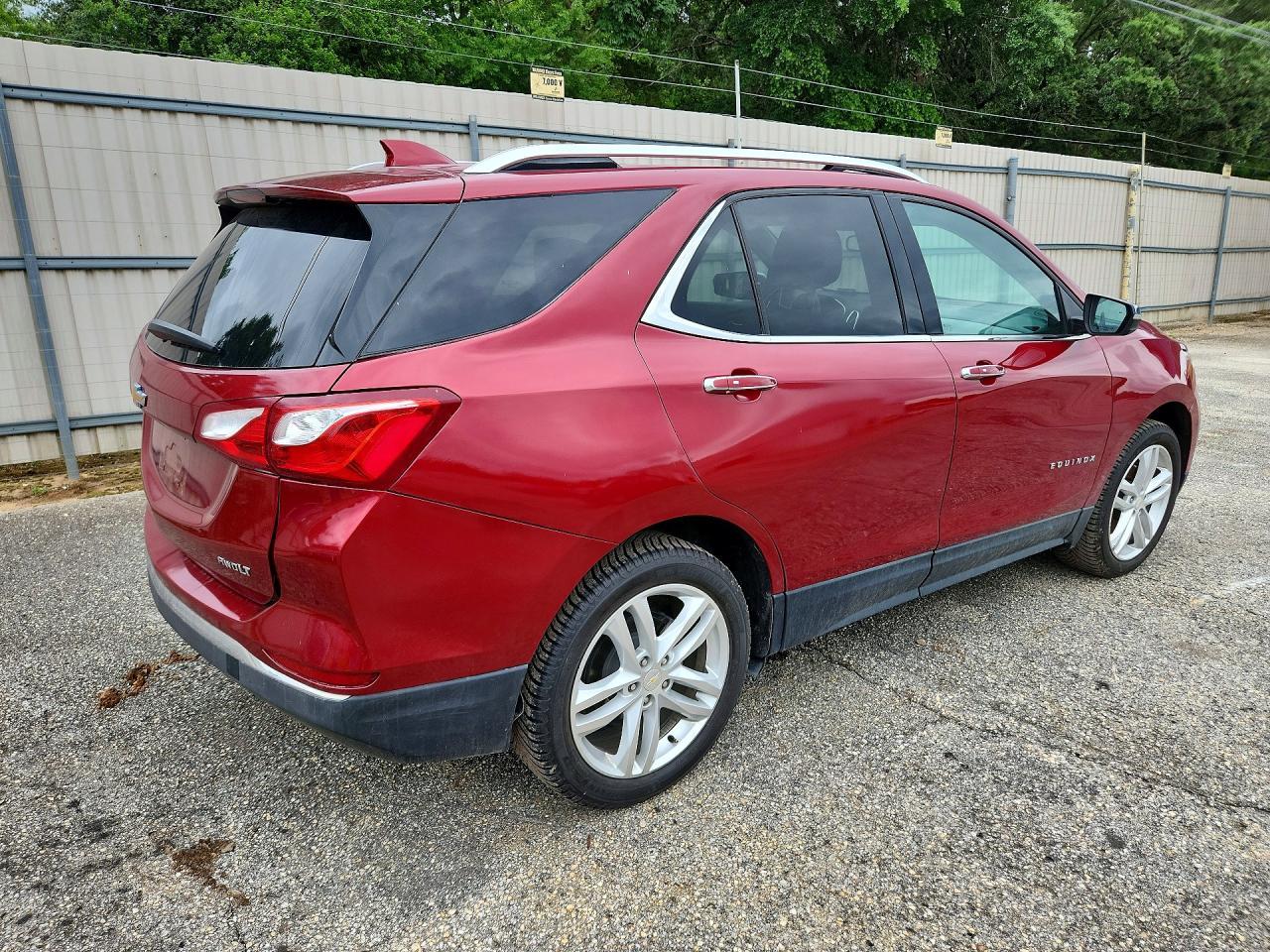 2018 Chevrolet Equinox Premier - Фото 3
