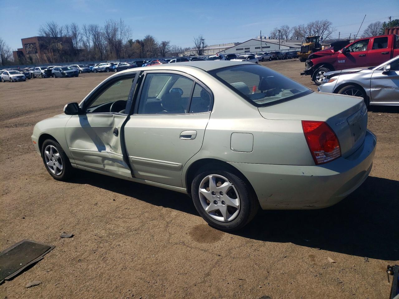 2004 Hyundai Elantra Gls - Image 2