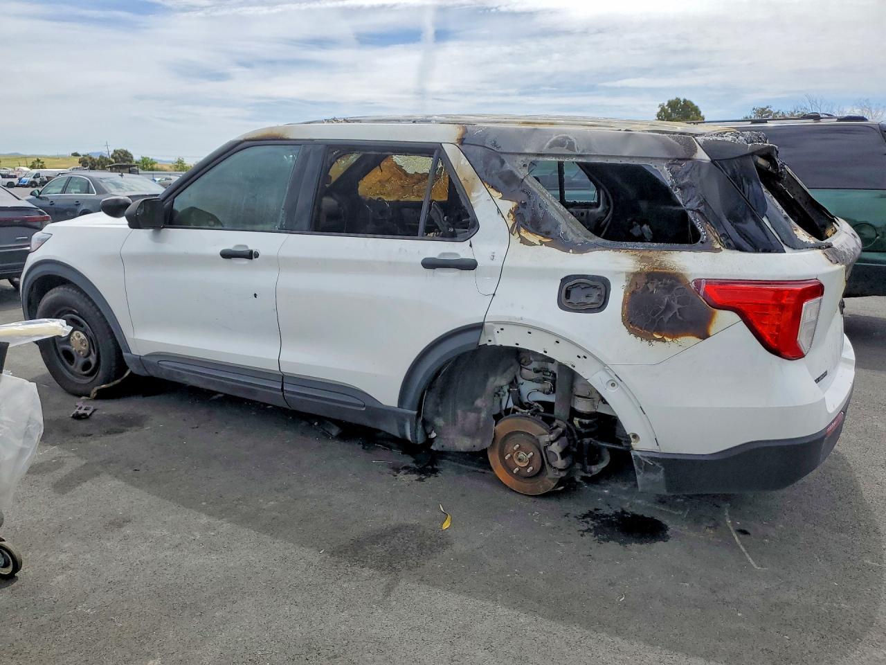 2020 Ford Explorer Police Interceptor - Фото 2