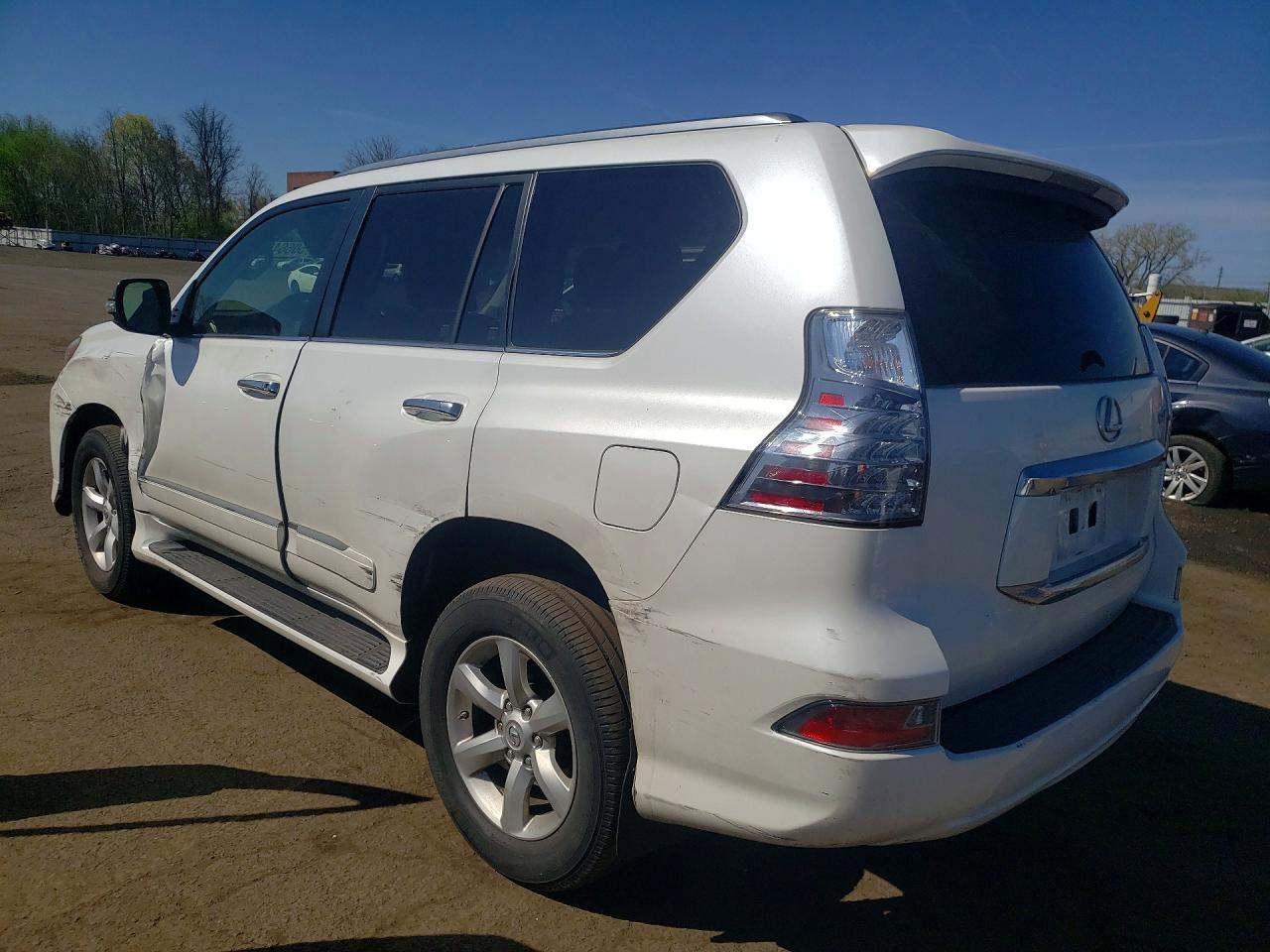 2015 Lexus Gx 460 - Image 2
