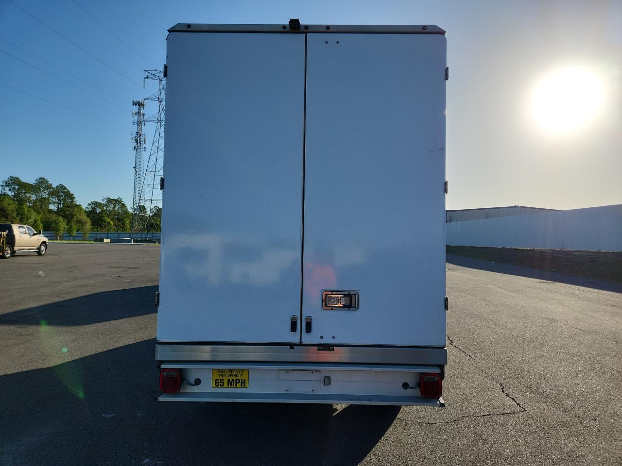 2021 Ford Transit T-350 Hd Refrigerated Truck - Image 6