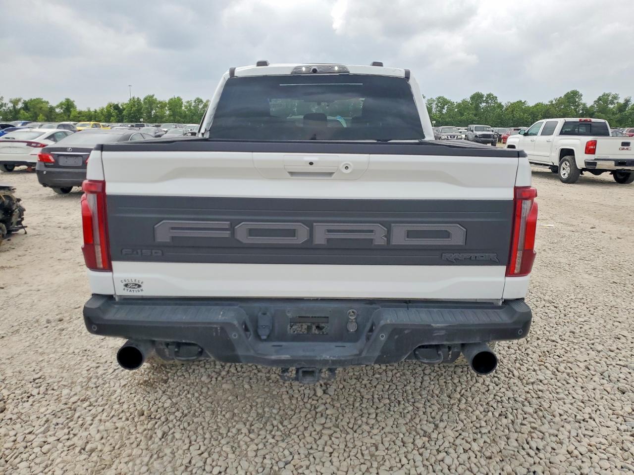 2024 Ford F150 Raptor - Фото 6