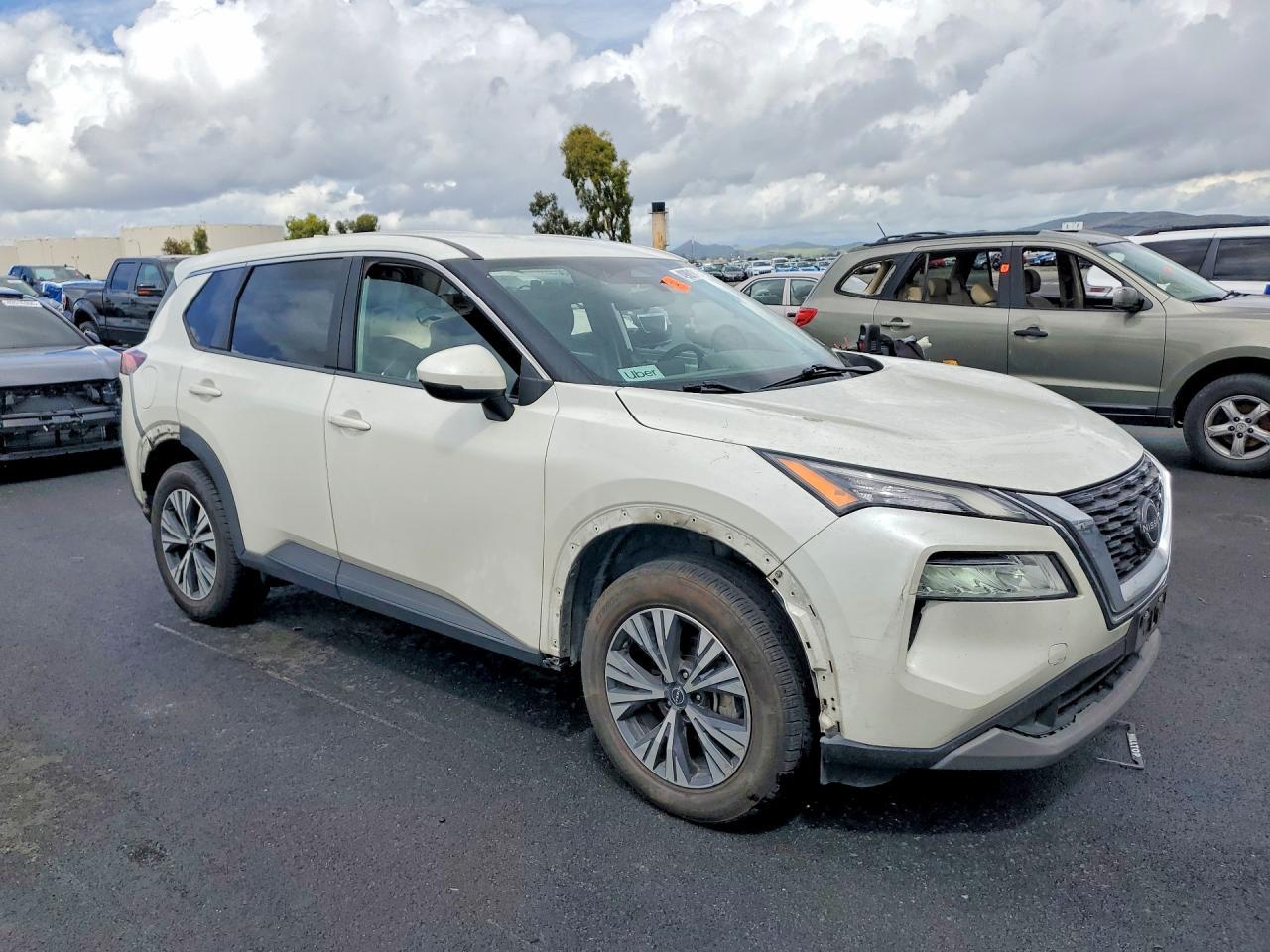 2022 Nissan Rogue Sv - Фото 4