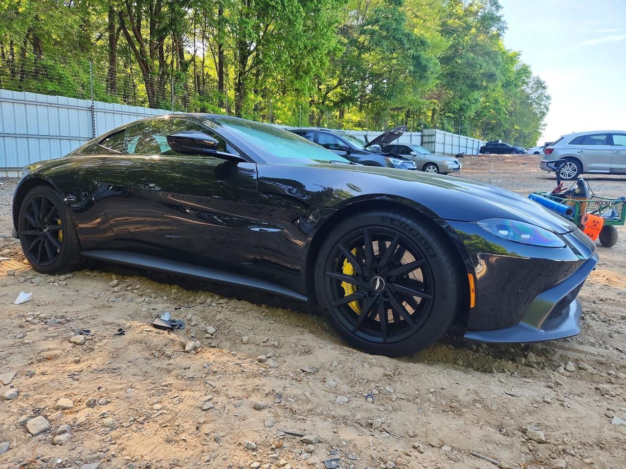 2020 Aston Martin Vantage - Фото 4