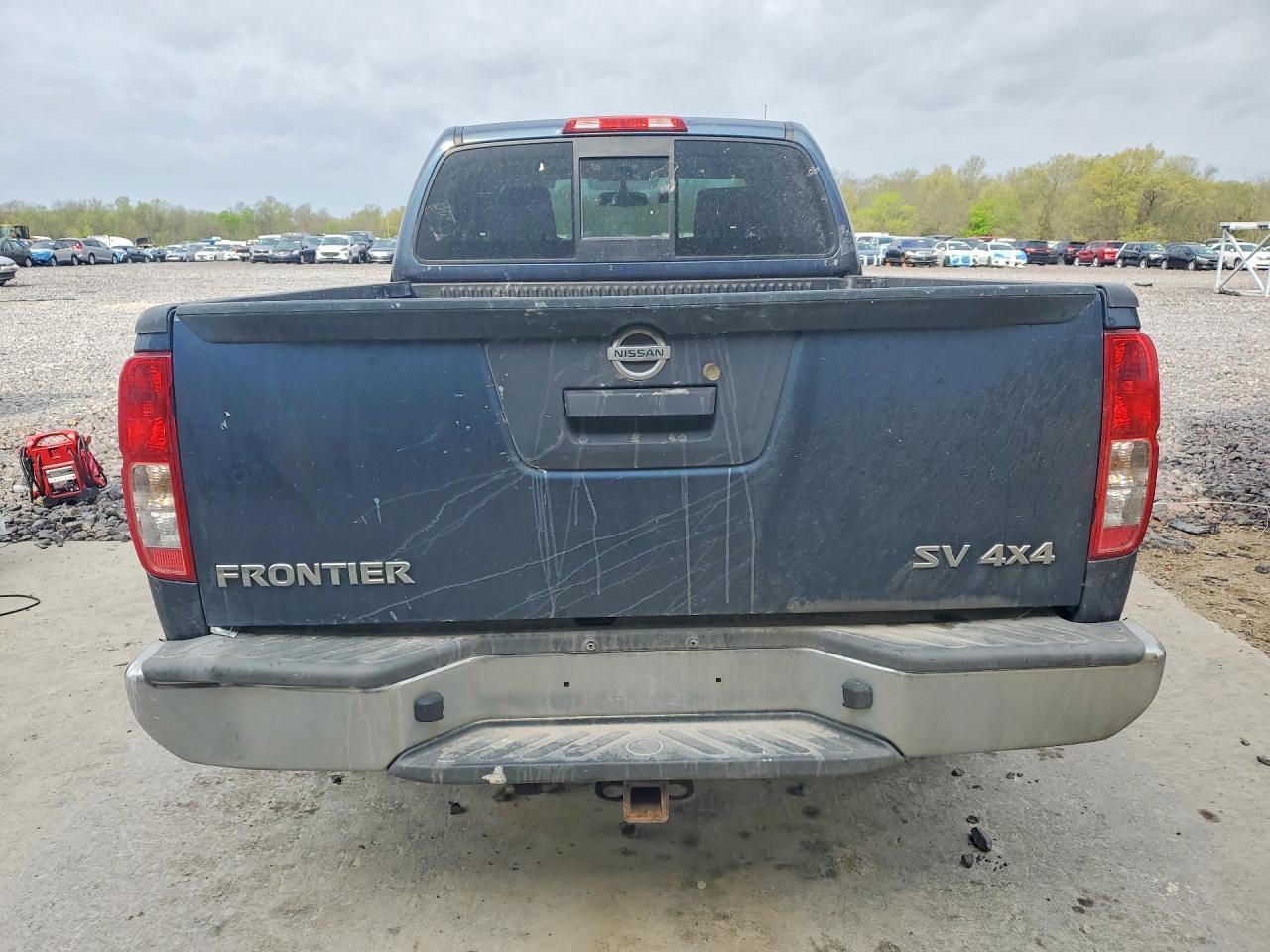 2015 Nissan Frontier Sv V6 - Image 6