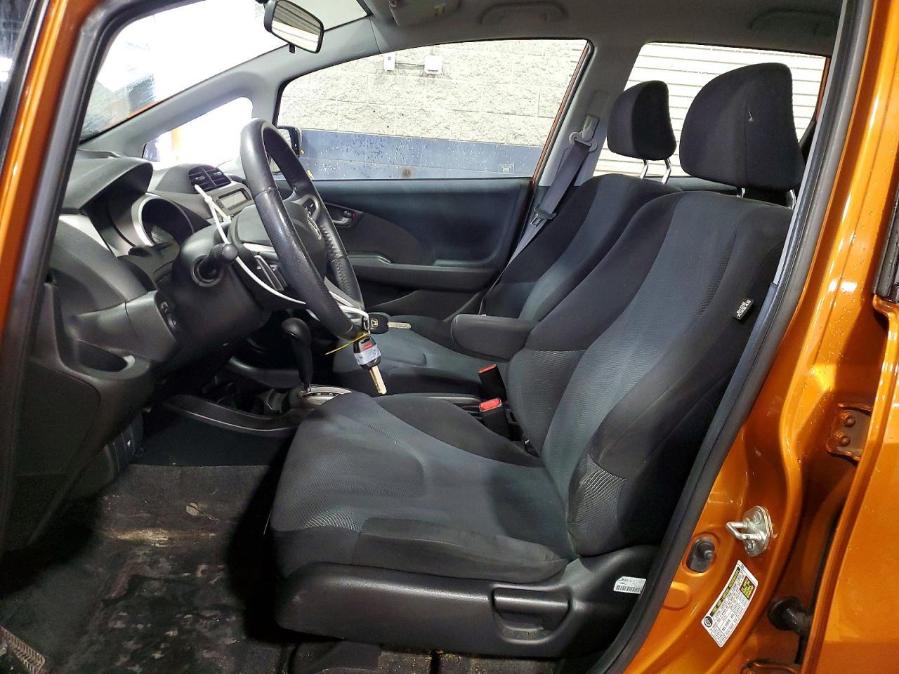 2010 Honda Fit Sport - Фото 7