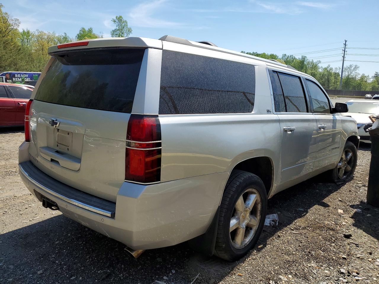 2015 Chevrolet Suburban K1500 Ltz - Фото 3