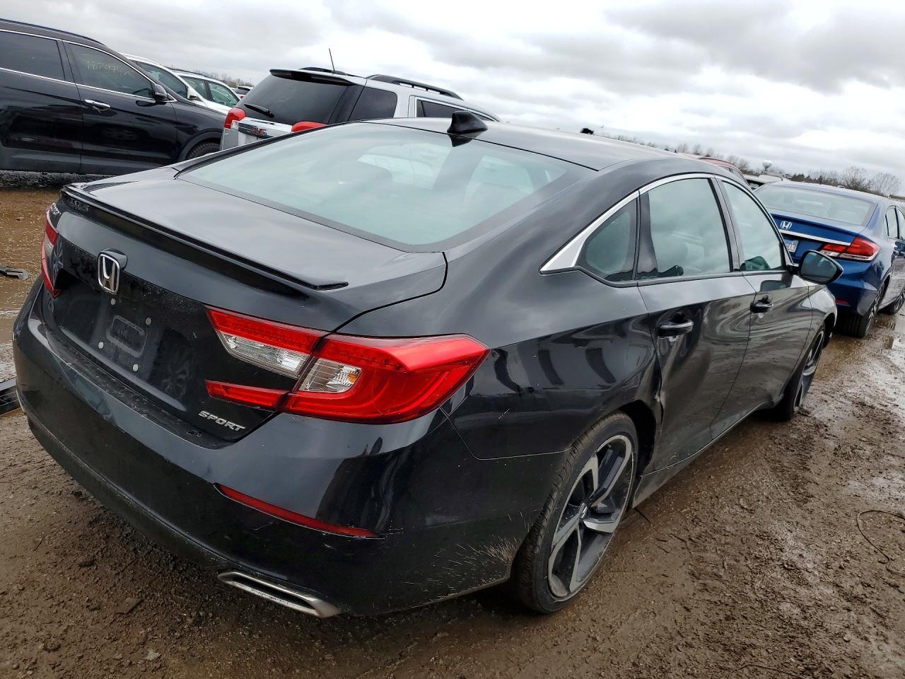 2022 Honda Accord Sport - Image 3
