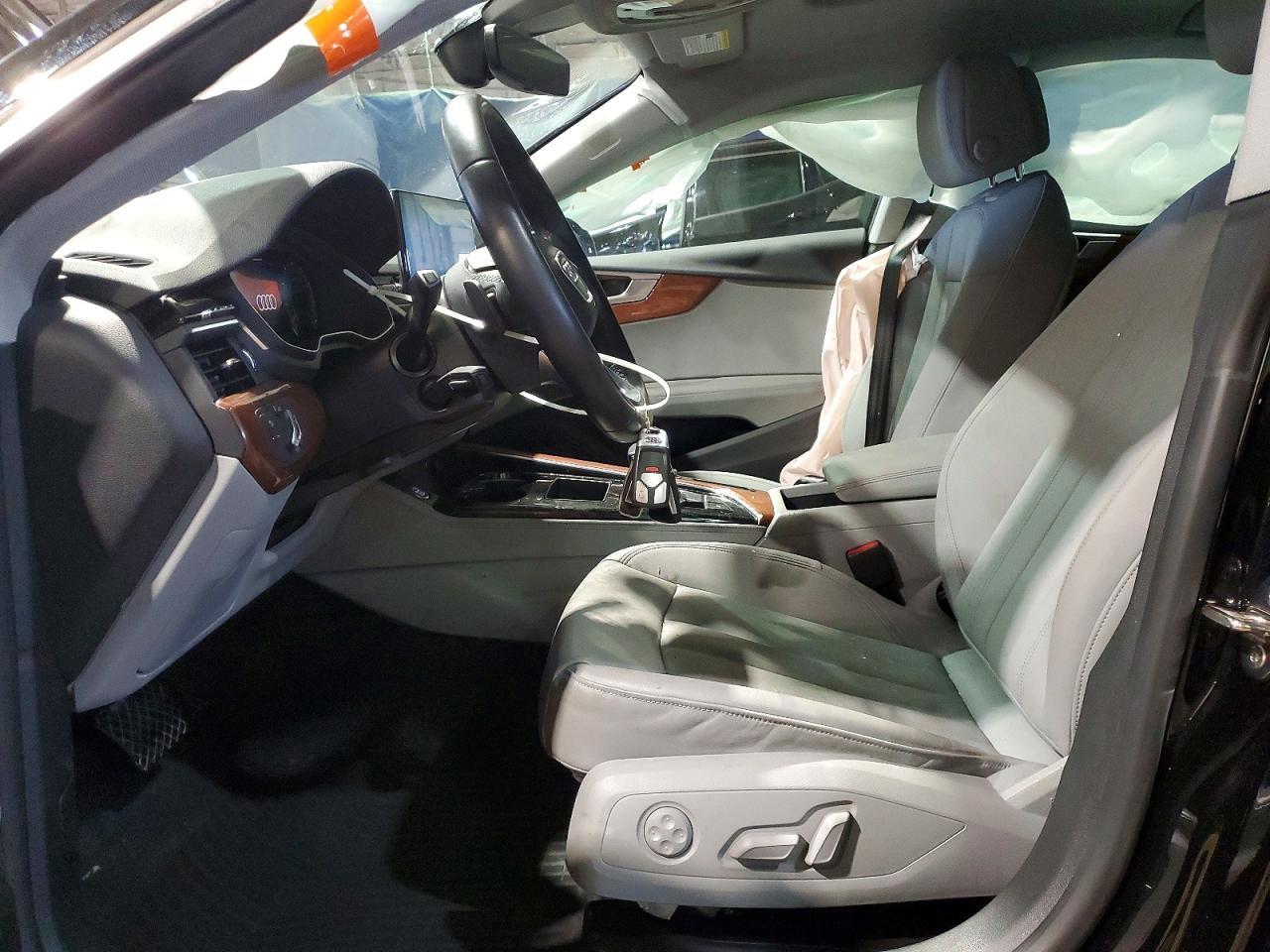 2022 Audi A5 Premium Plus 40 - Фото 7