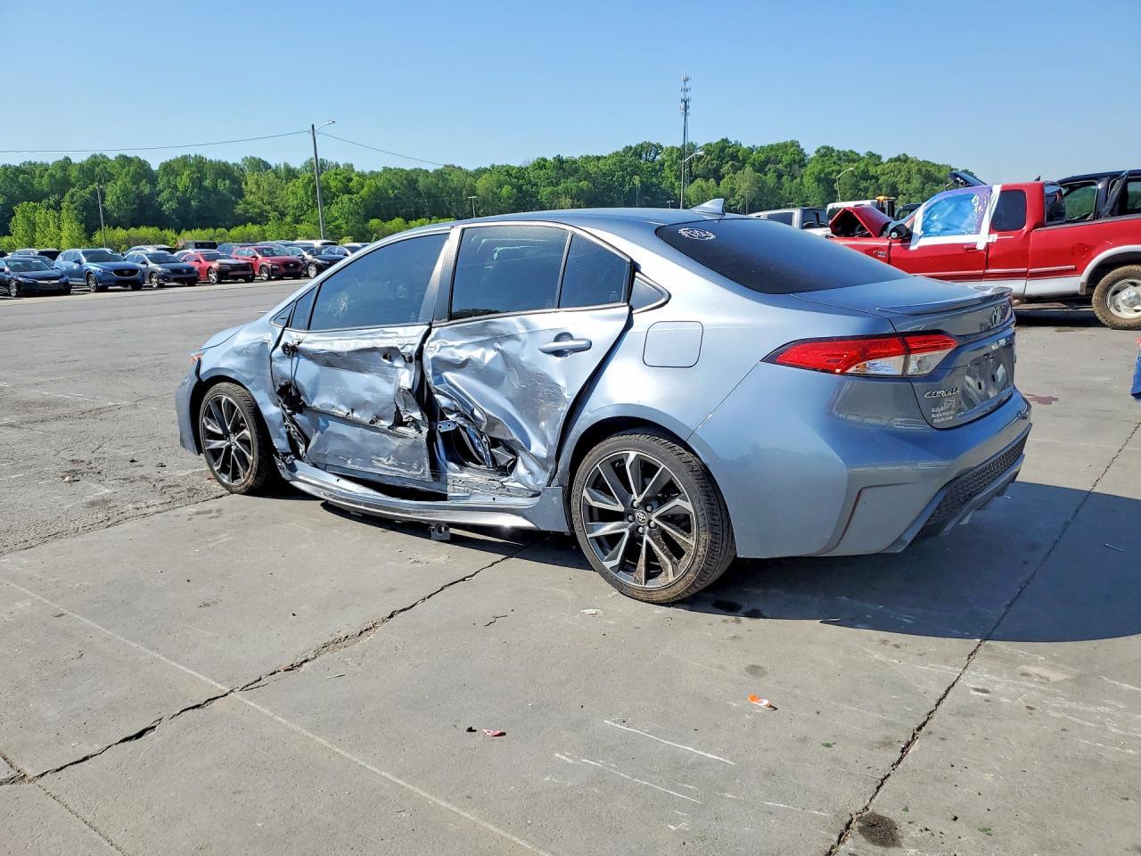 2022 Toyota Corolla Se - Фото 2