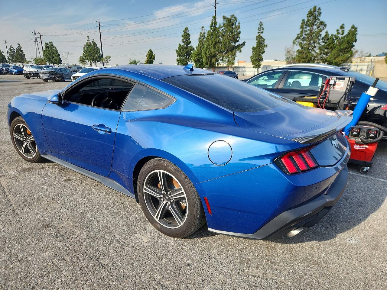 2024 Ford Mustang - Image 2