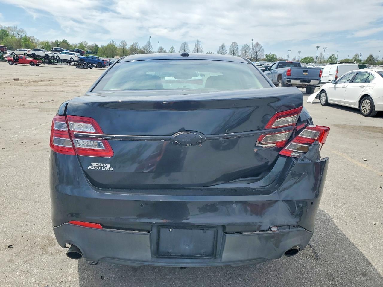 2014 Ford Taurus Limited - Фото 6