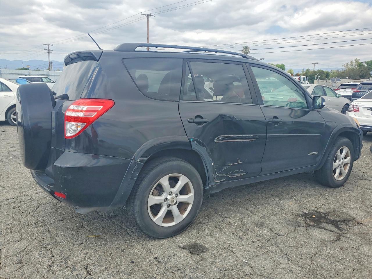 2012 Toyota Rav4 Limited - Фото 3