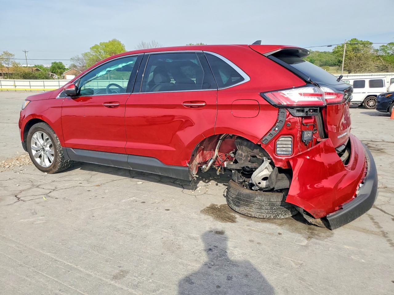 2023 Ford Edge Titanium - Фото 2