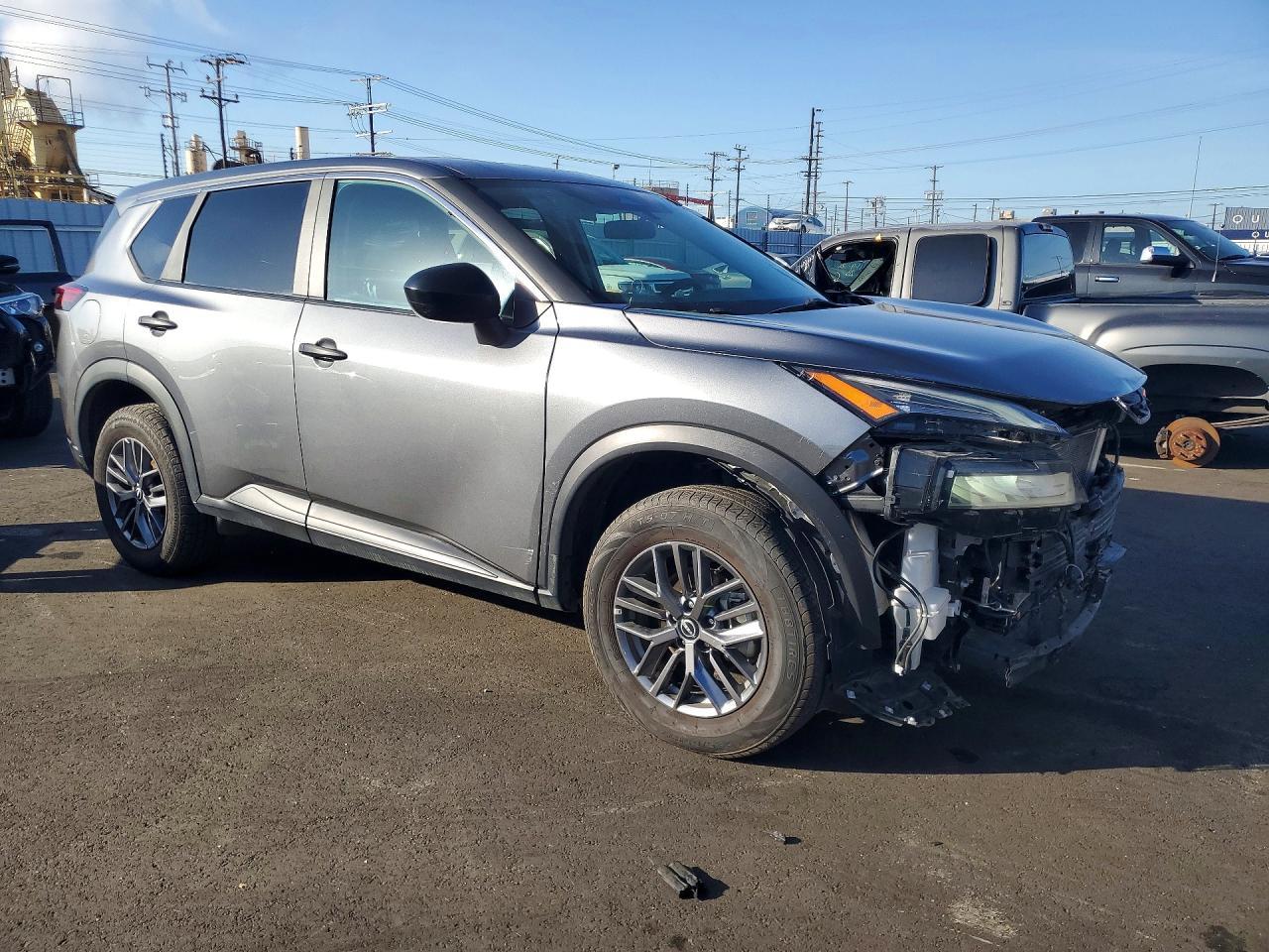 2024 Nissan Rogue S - Image 4