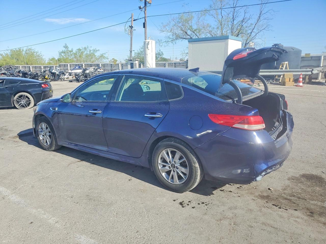 2018 Kia Optima Lx - Фото 2