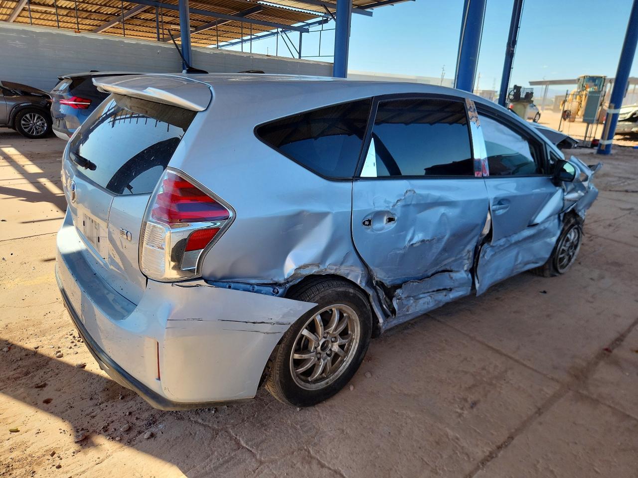 2015 Toyota Prius V Four - Image 3