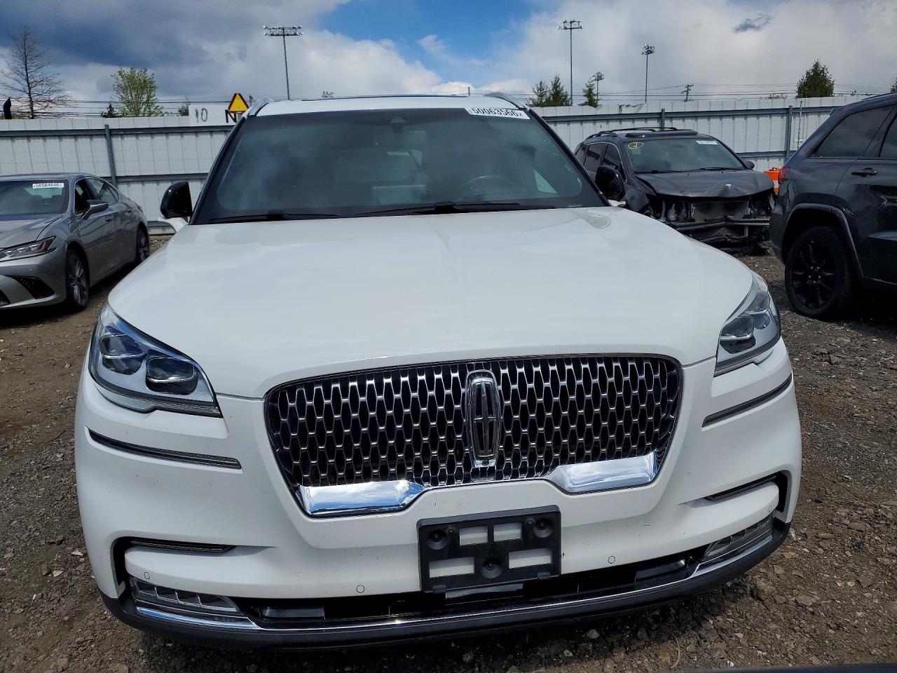 2020 Lincoln Aviator Reserve - Image 5