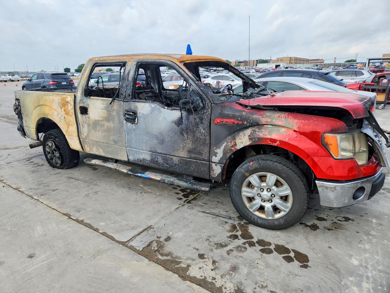 2011 Ford F150 Supercrew - Фото 4