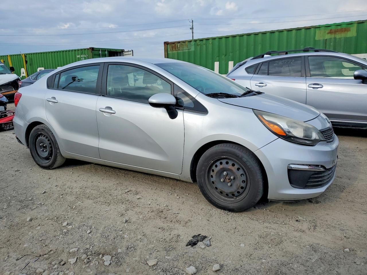 2016 Kia Rio Lx - Фото 4