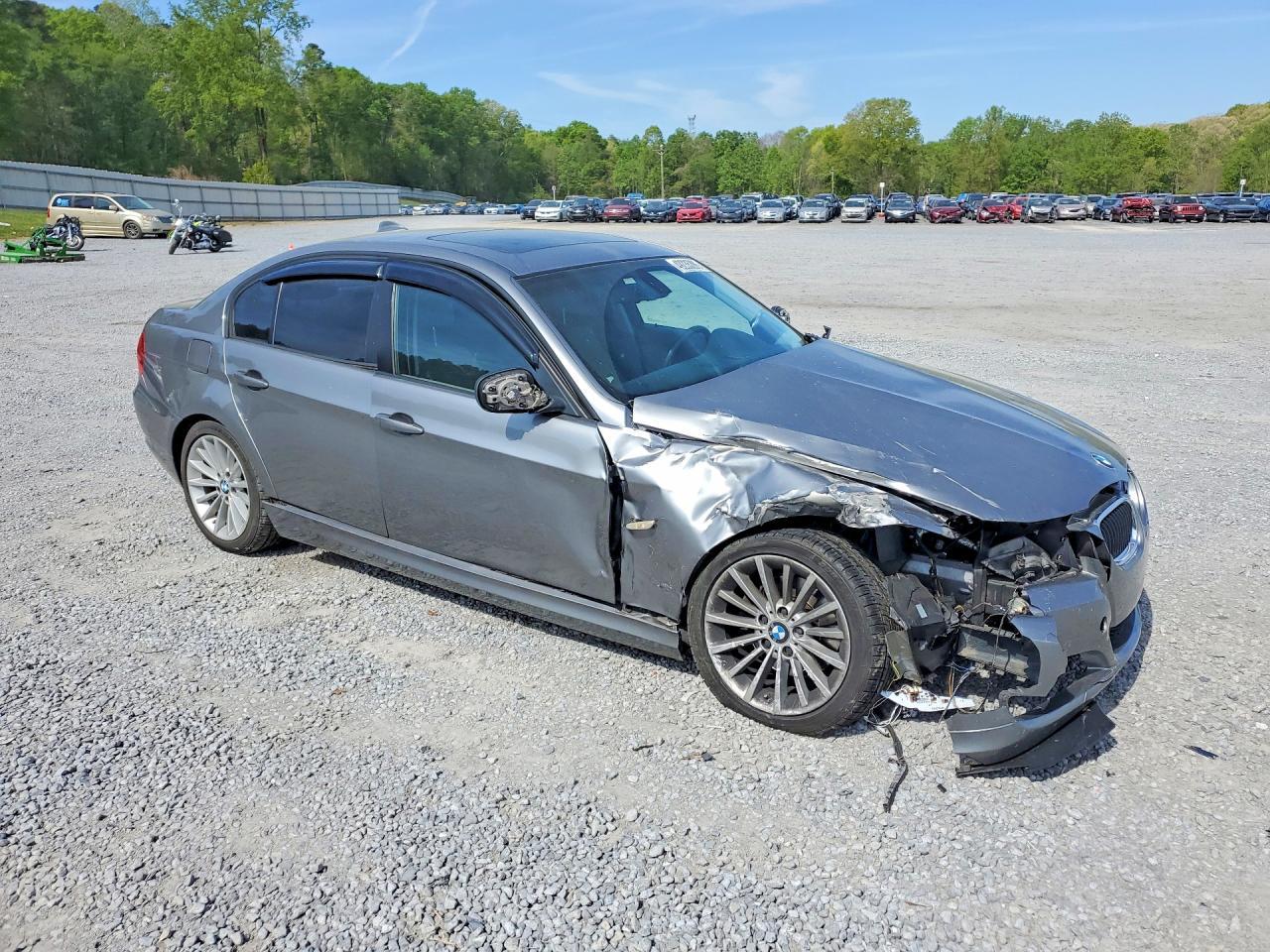 2009 BMW 328 I - Image 4