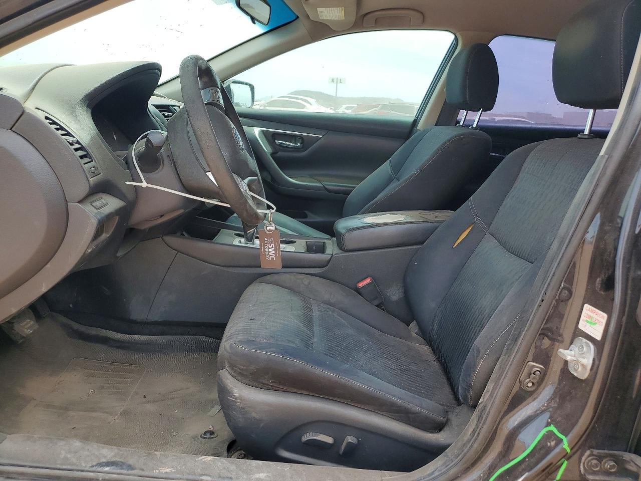 2016 Nissan Altima 2.5 S - Image 7