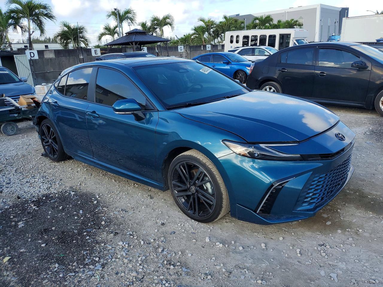 2026 Toyota Camry Xse - Фото 4