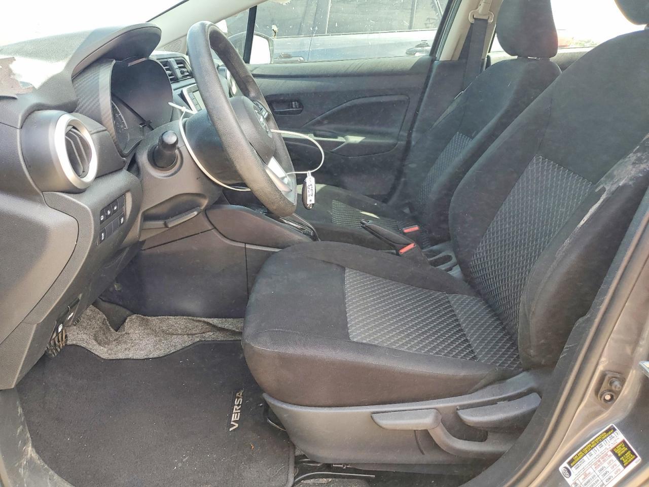 2021 Nissan Versa S - Фото 7