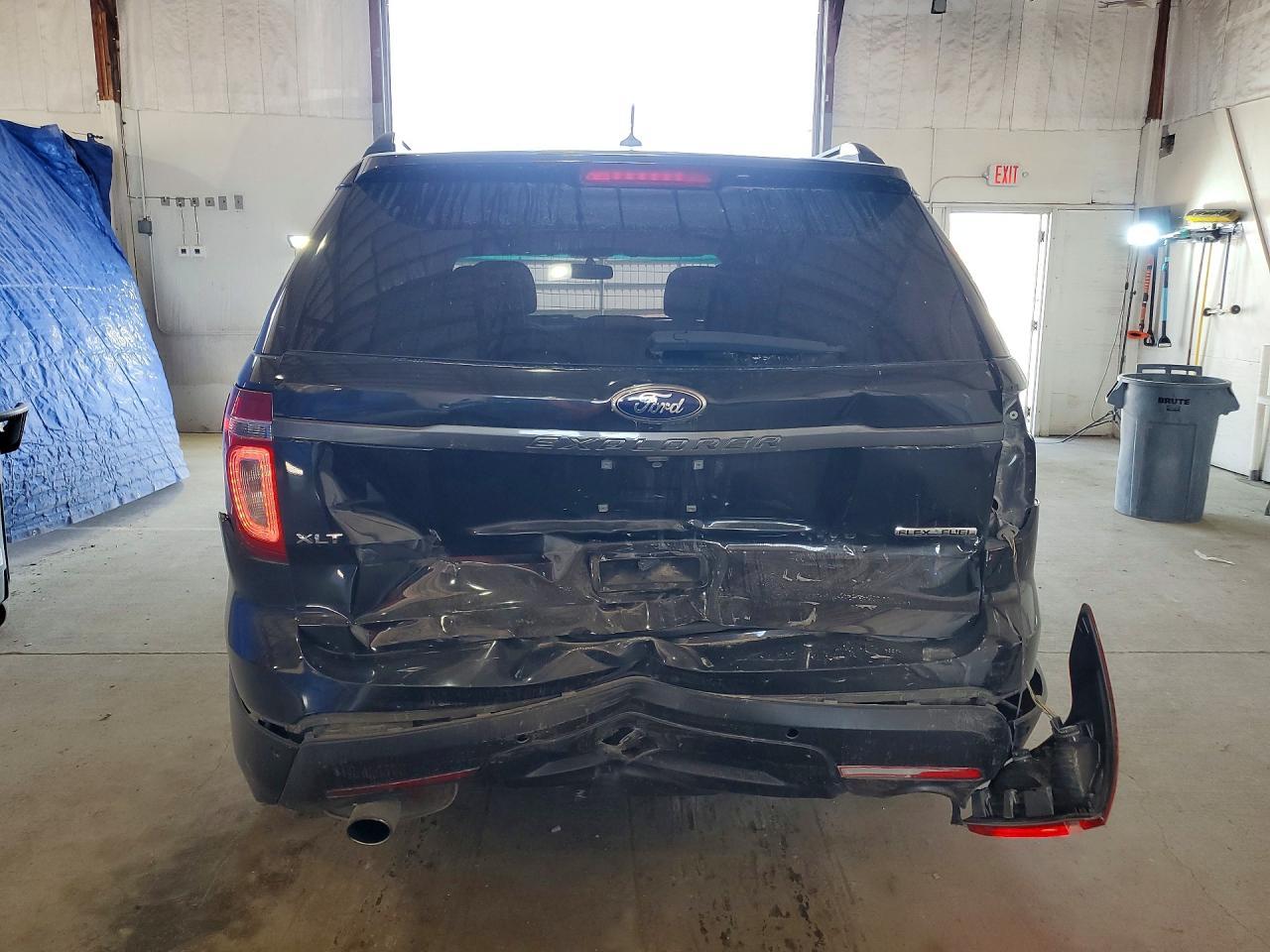 2015 Ford Explorer Xlt - Фото 6