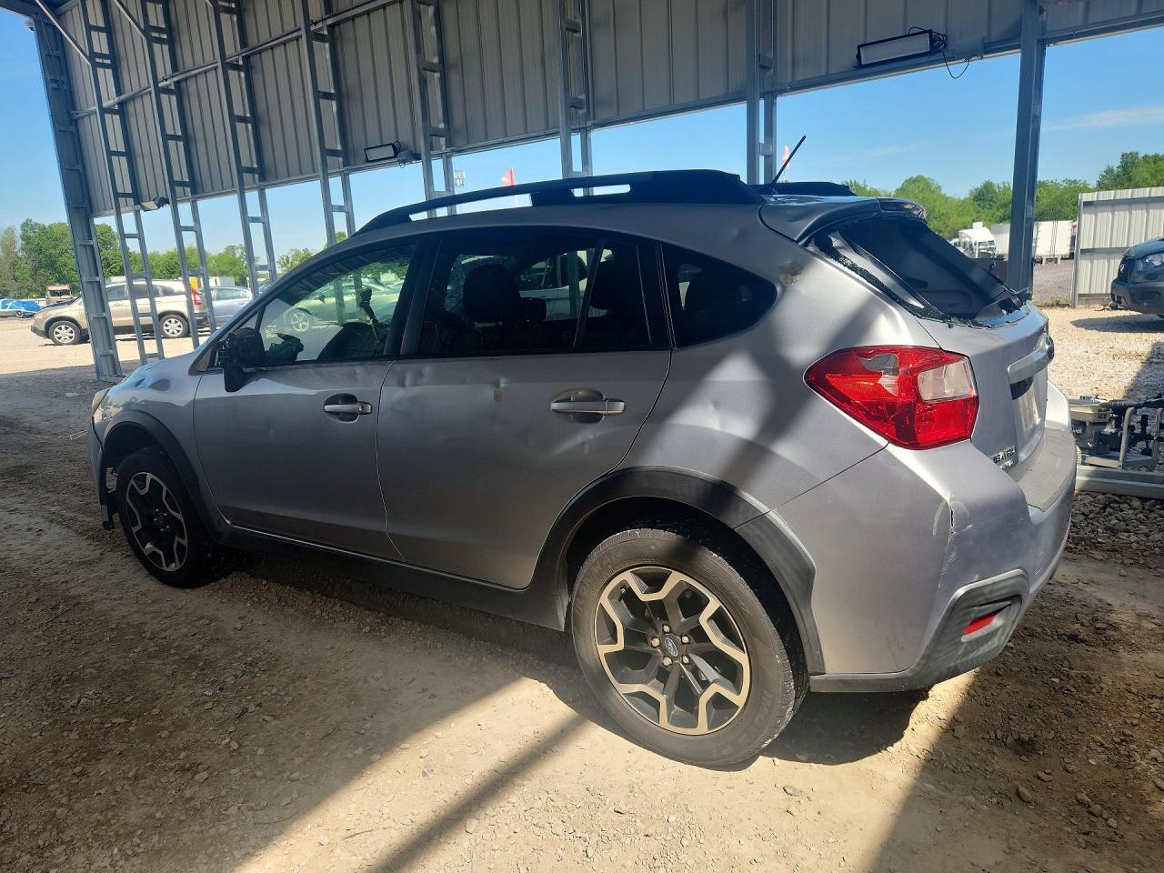 2016 Subaru Crosstrek Premium - Image 2