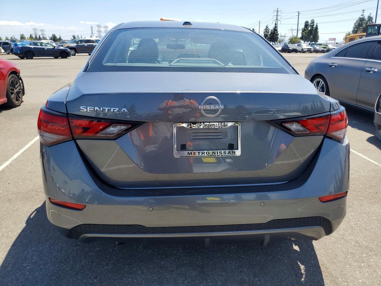2025 Nissan Sentra Sv - Фото 6
