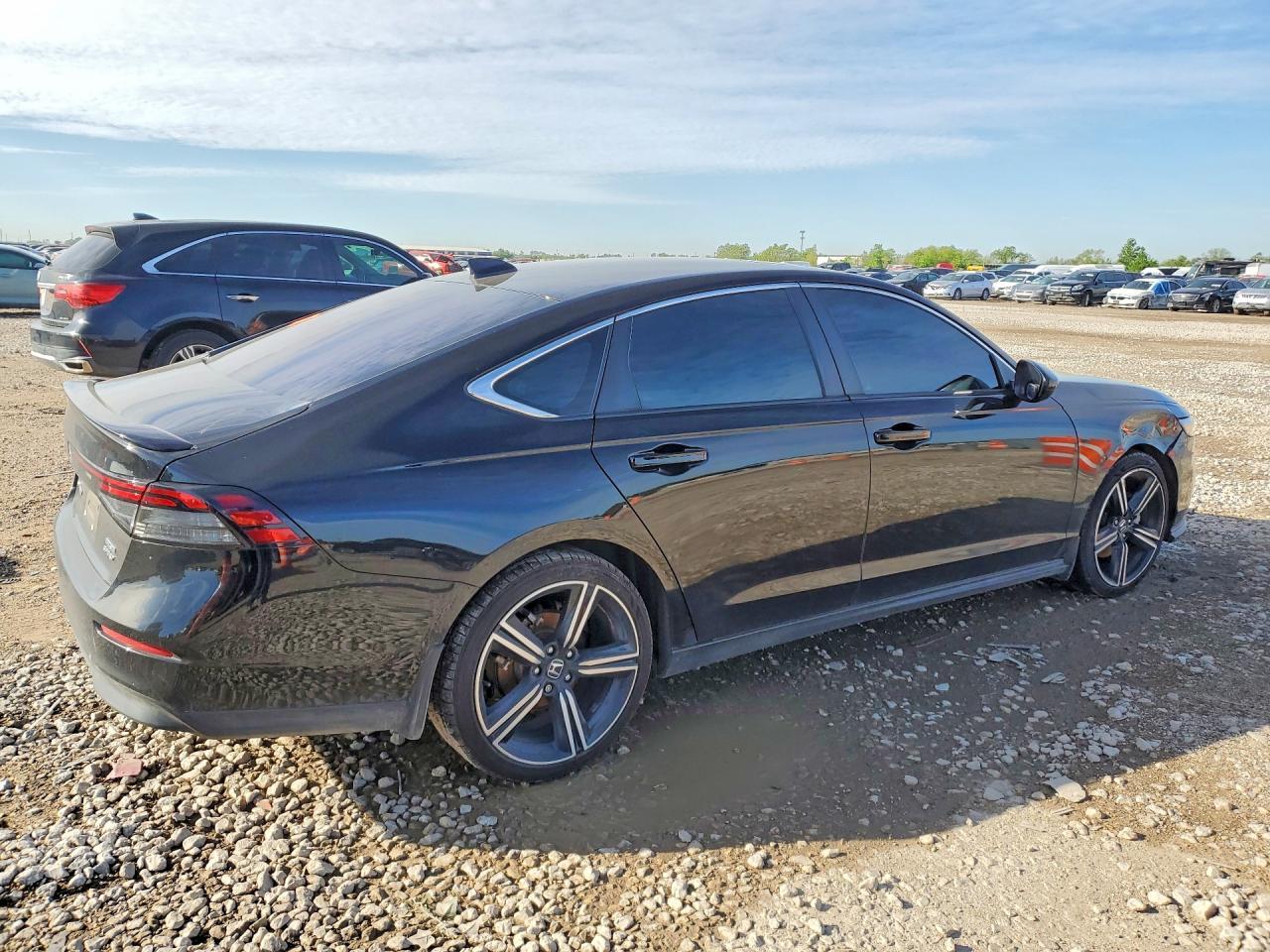 2023 Honda Accord Hybrid Sport - Фото 3