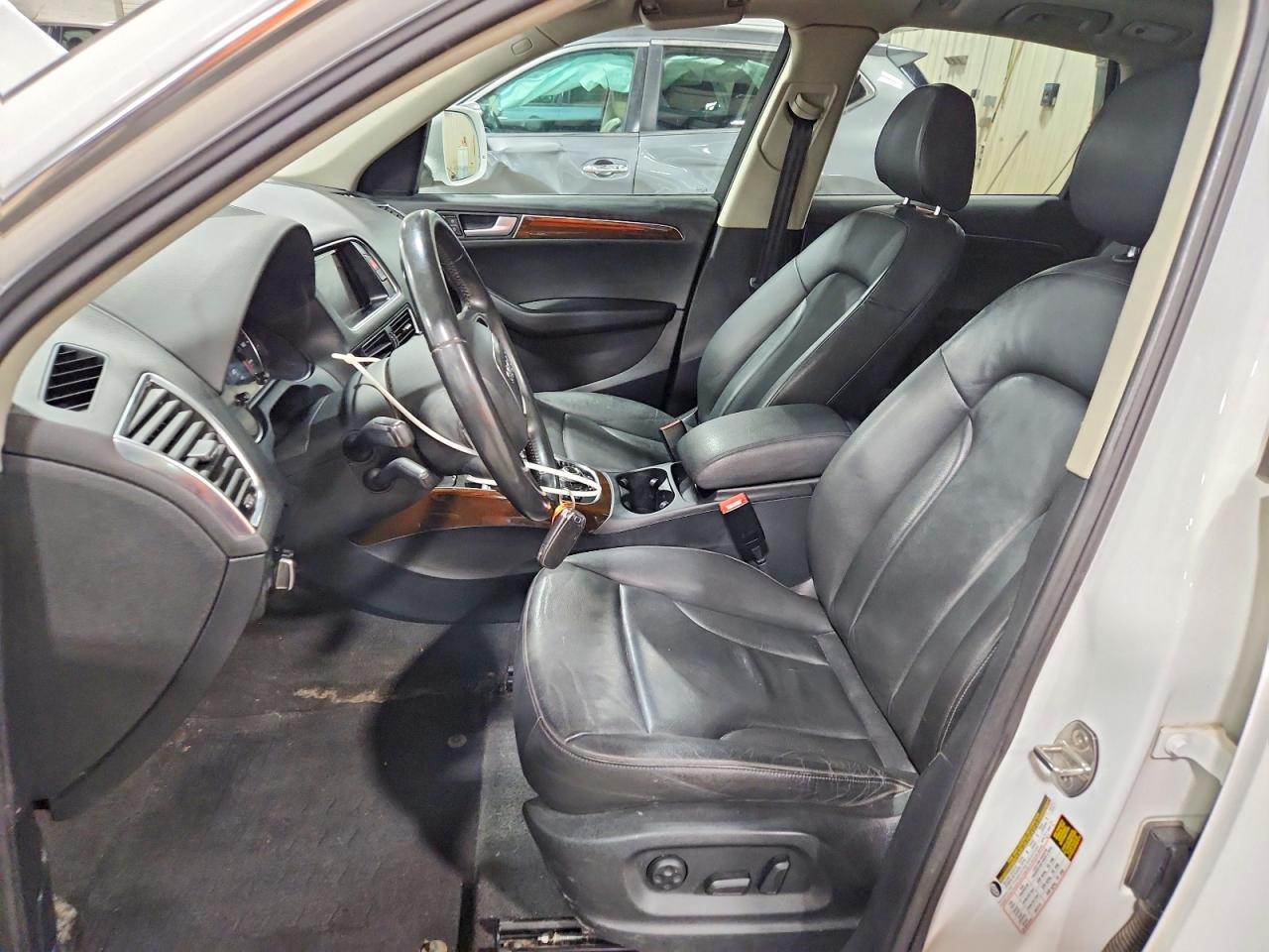 2012 Audi Q5 Premium Plus - Image 7