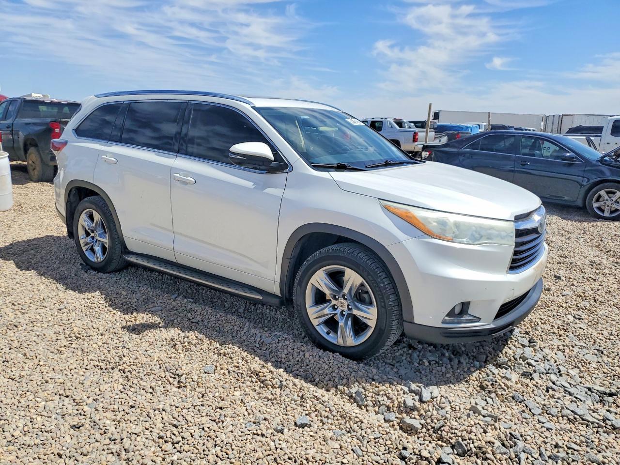 2015 Toyota Highlander Limited Platinum - Фото 4