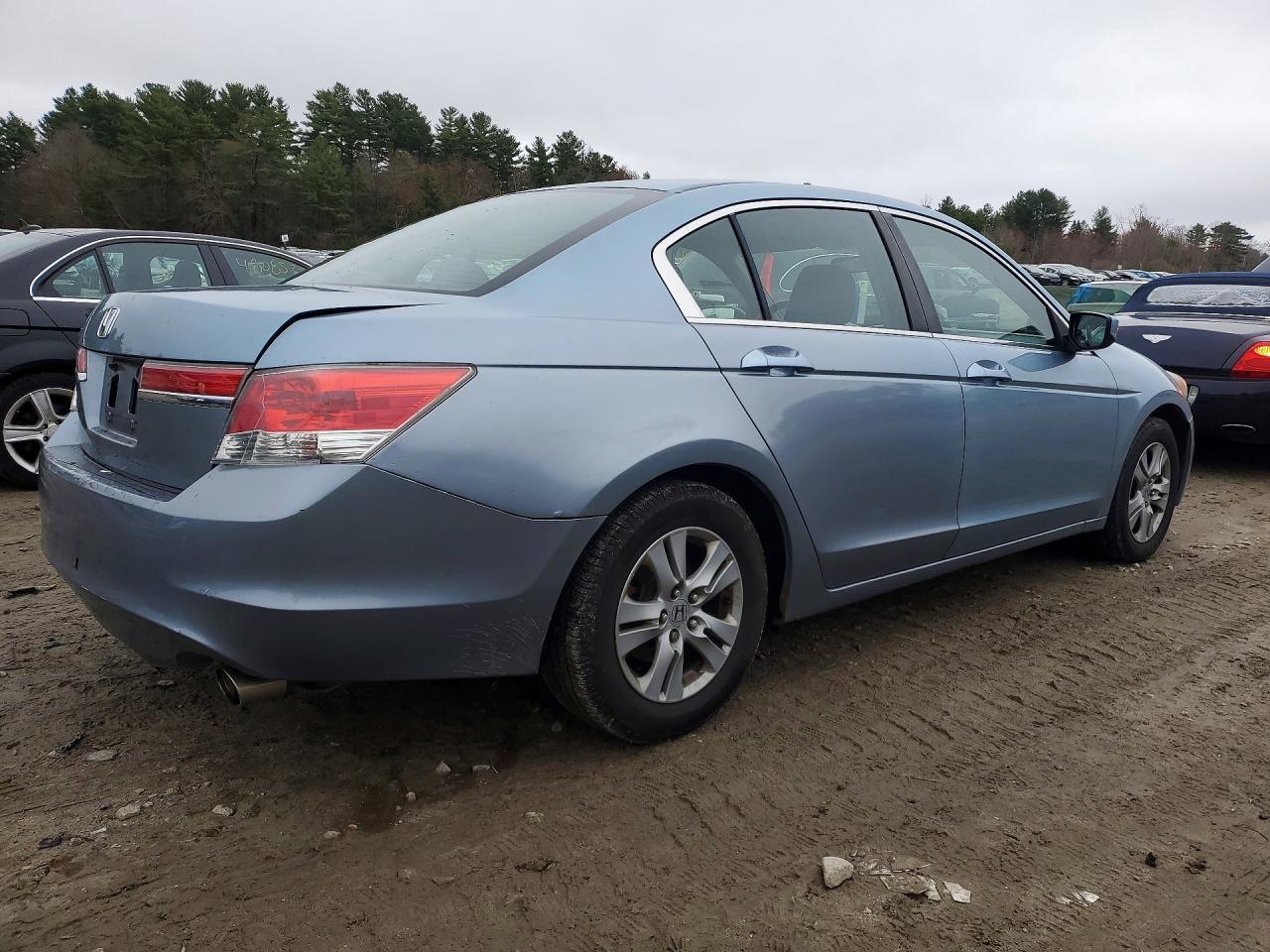 2011 Honda Accord Lxp - Image 3