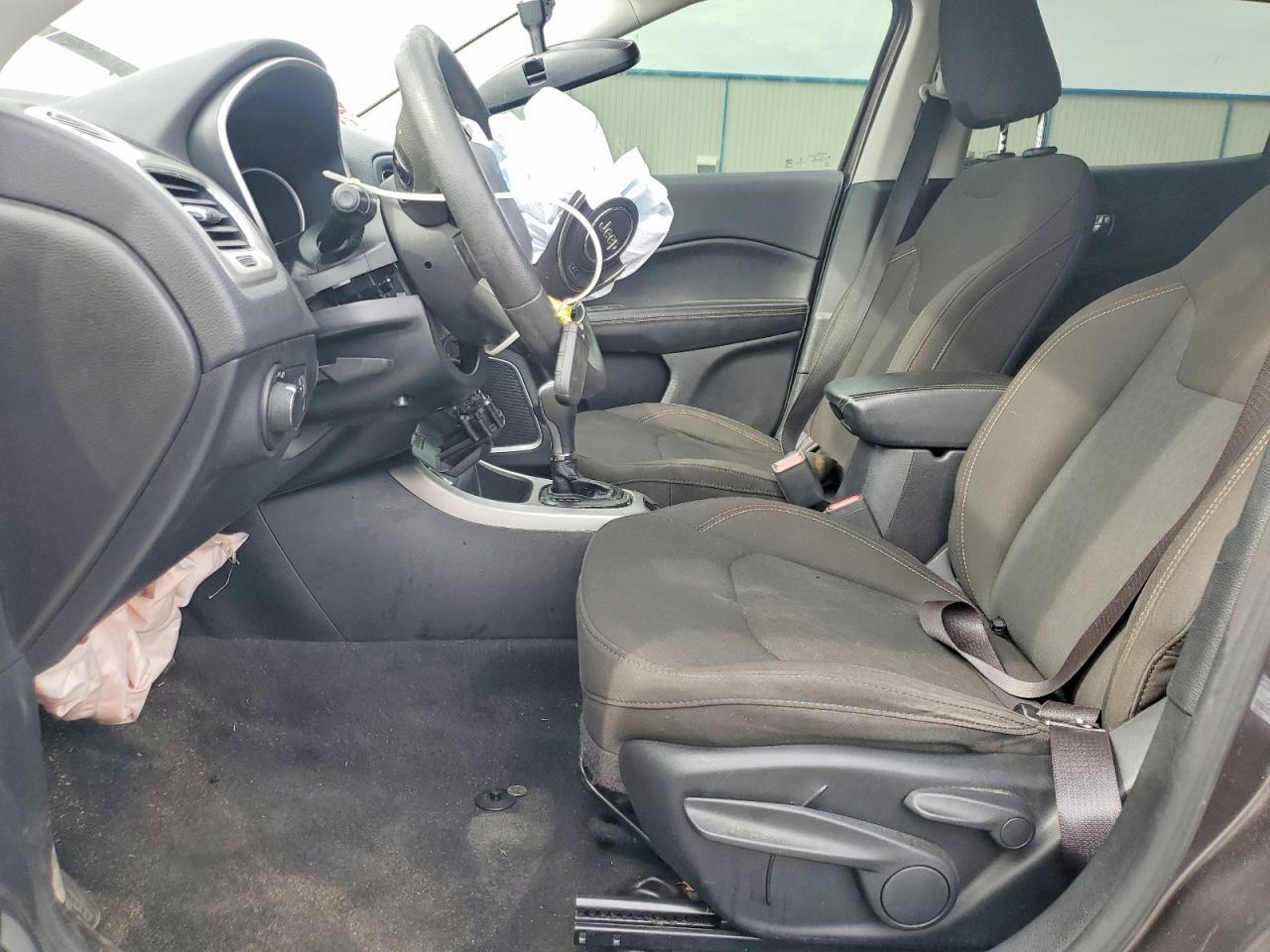 2021 Jeep Compass Sport - Фото 7