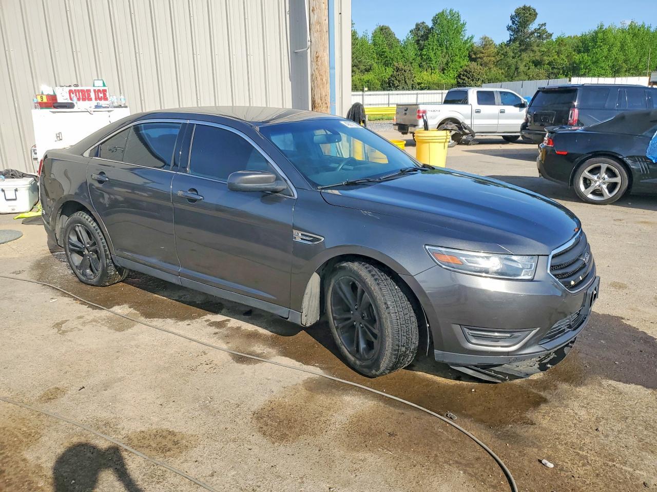2017 Ford Taurus Sel - Фото 4