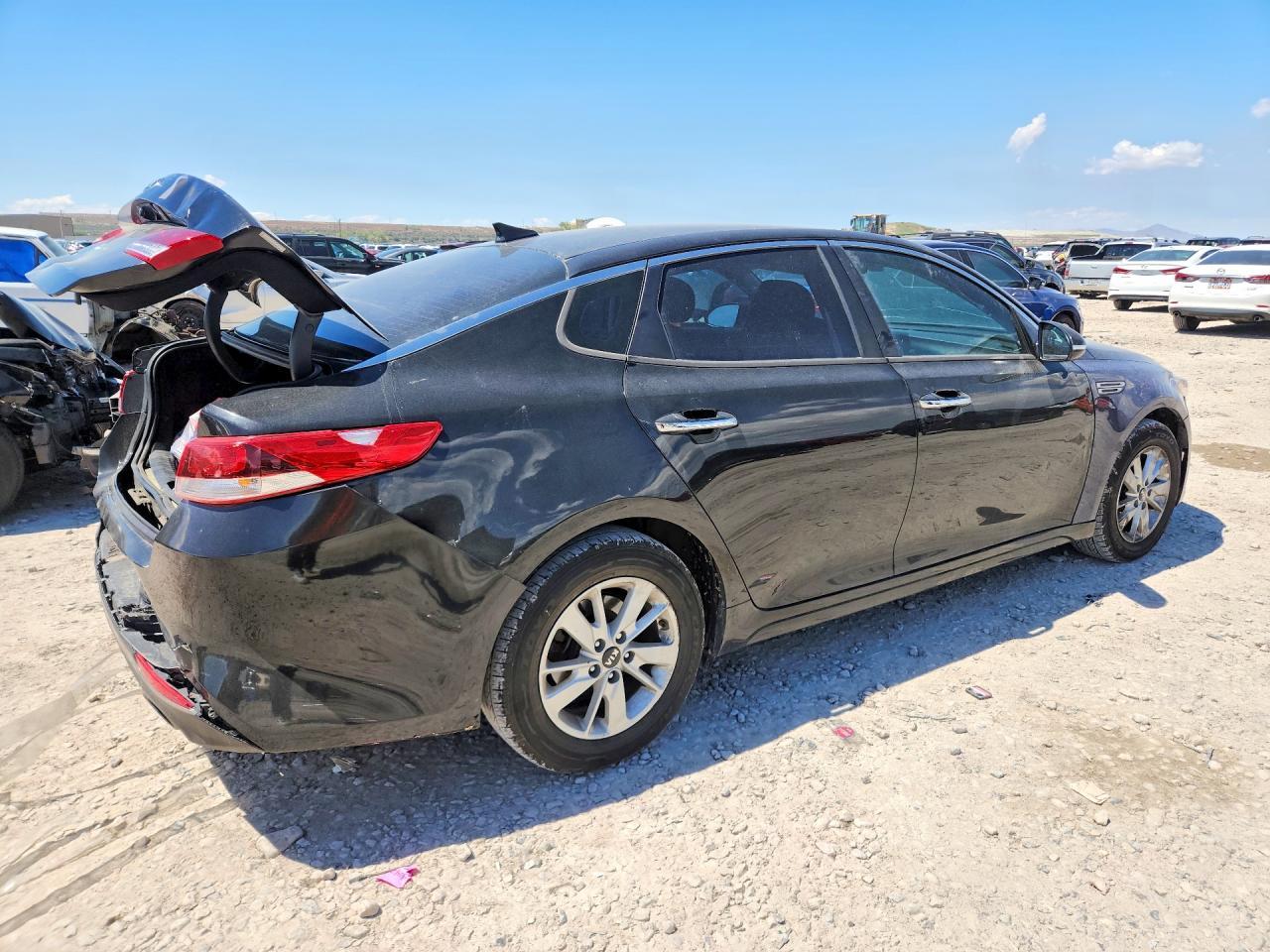 2017 Kia Optima Lx - Image 3