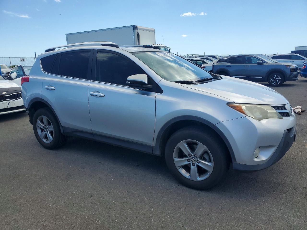 2015 Toyota Rav4 Xle - Image 4