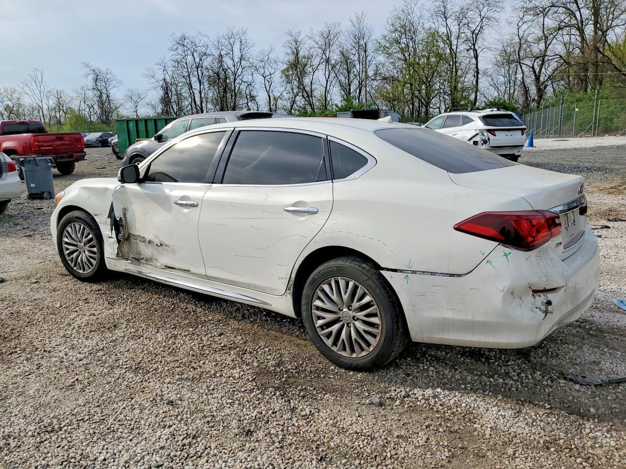 2015 Infiniti Q70L 3.7 - Фото 2