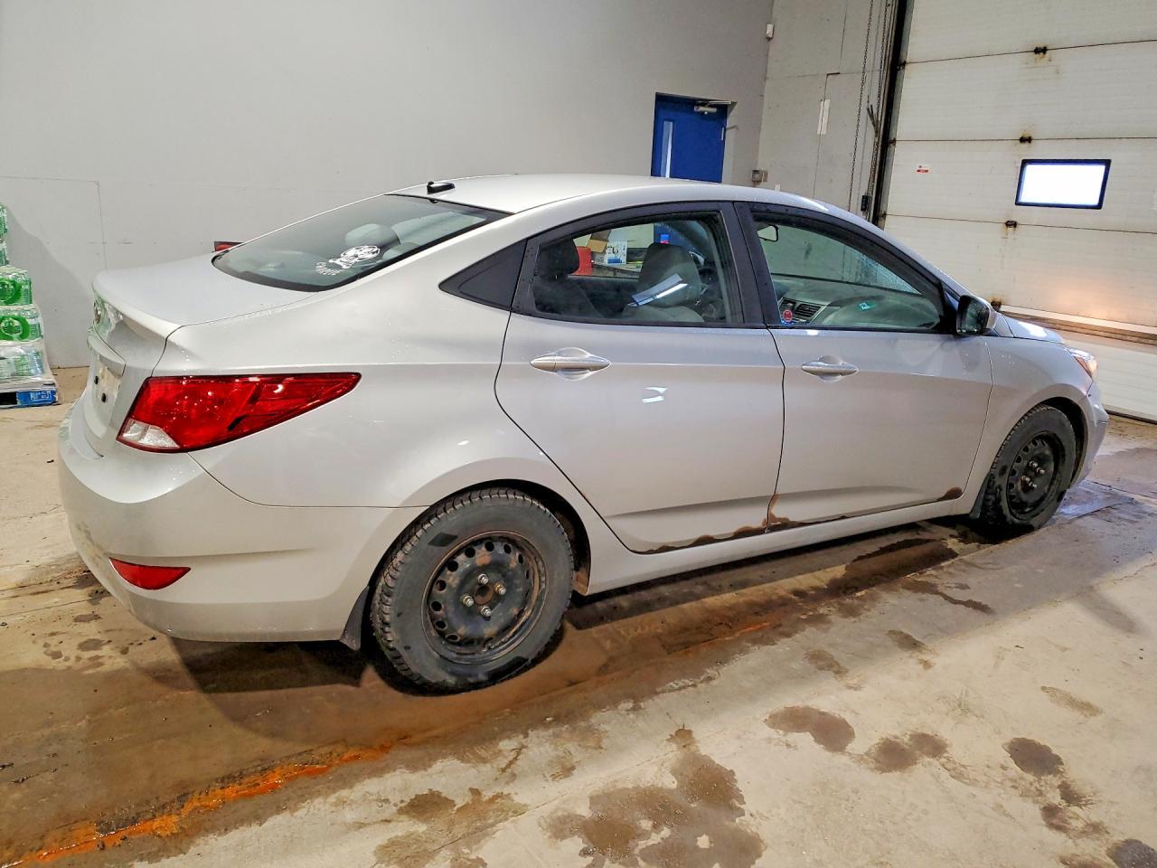 2017 Hyundai Accent Se - Фото 3