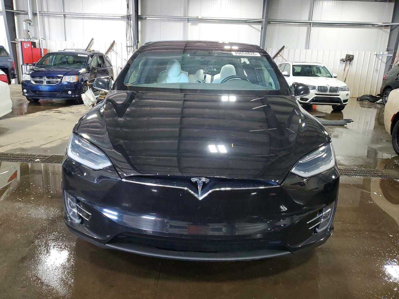 2018 Tesla Model X - Фото 5