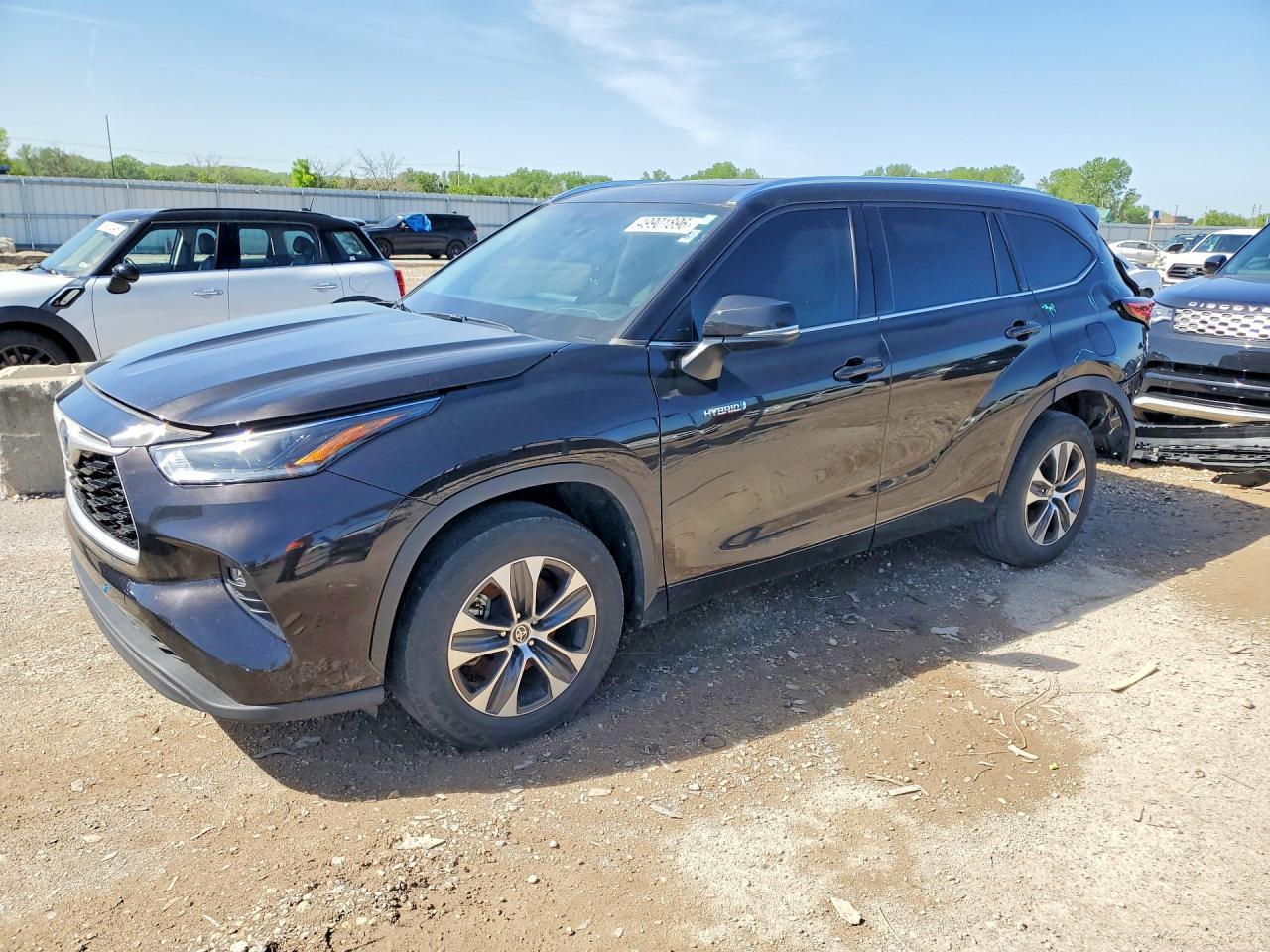 2021 Toyota Highlander Hybrid Xle