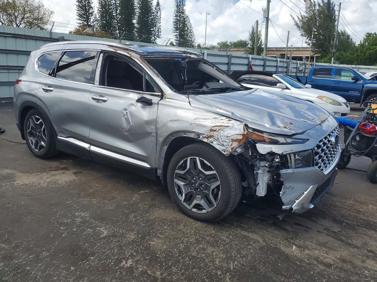 2023 Hyundai Santa Fe Limited - Фото 4