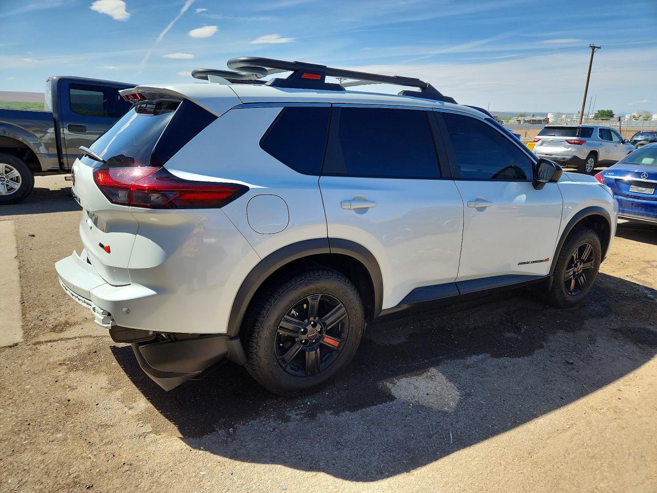 2025 Nissan Rogue Rock Creek - Image 3