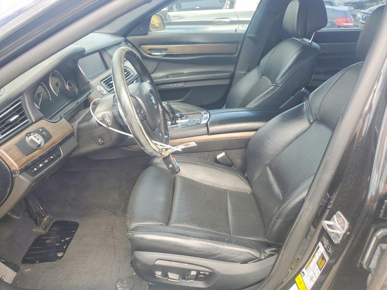 2013 BMW 750 Li - Фото 7